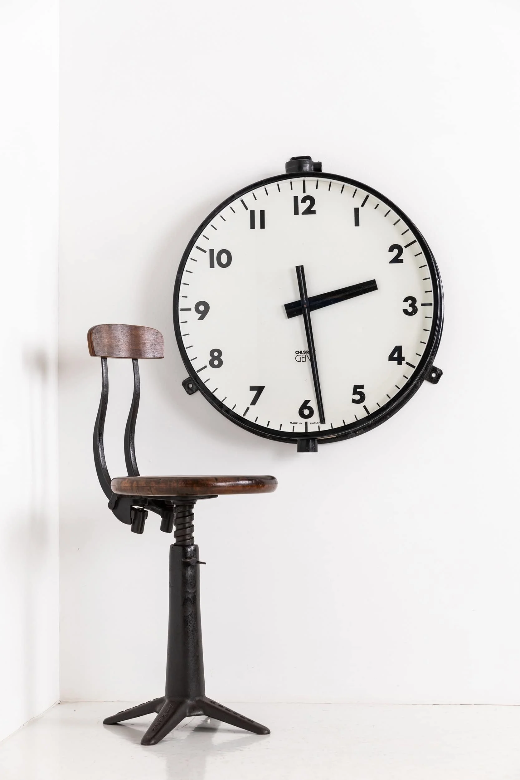 Black Chloride Gent's of Leicester Industrial Factory Wall Clock